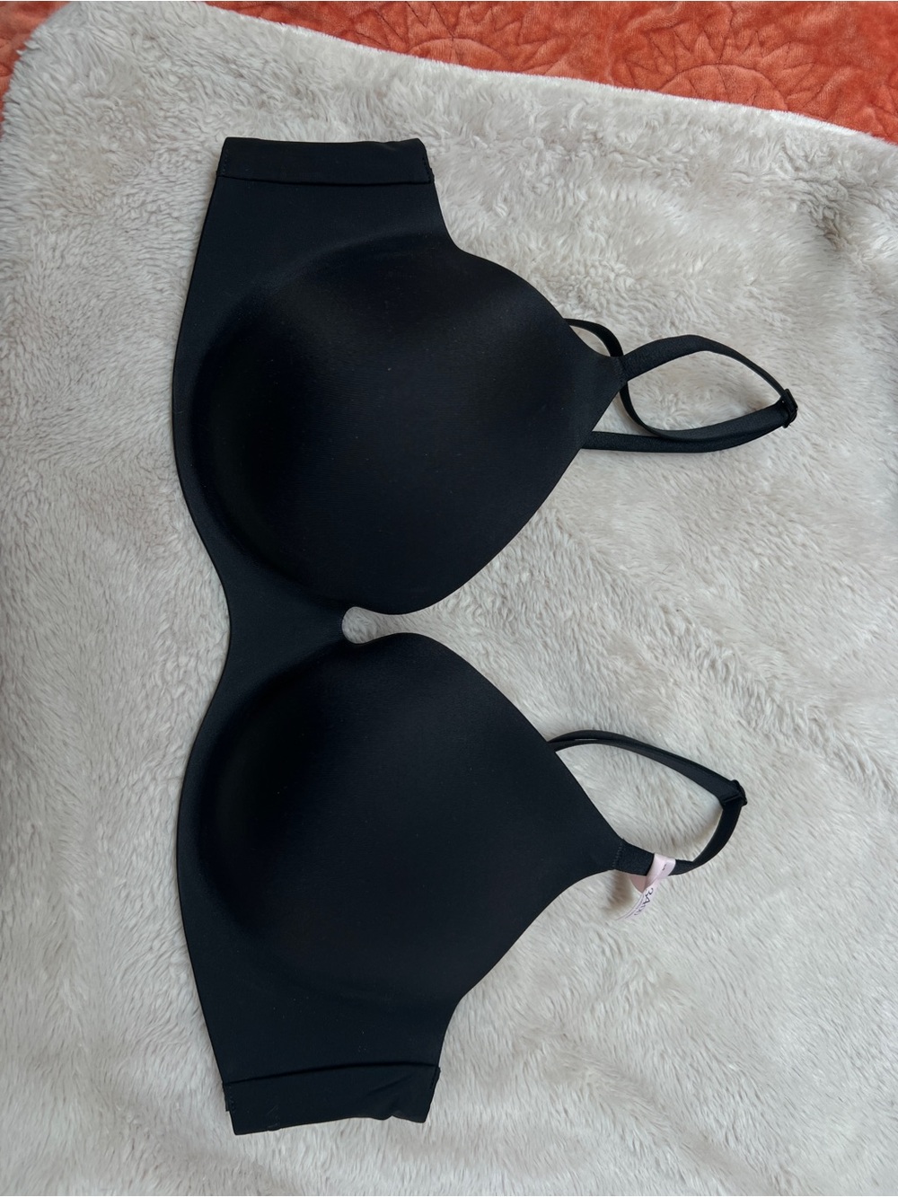 Victoria's Secret Black Molded T-Shirt Bra